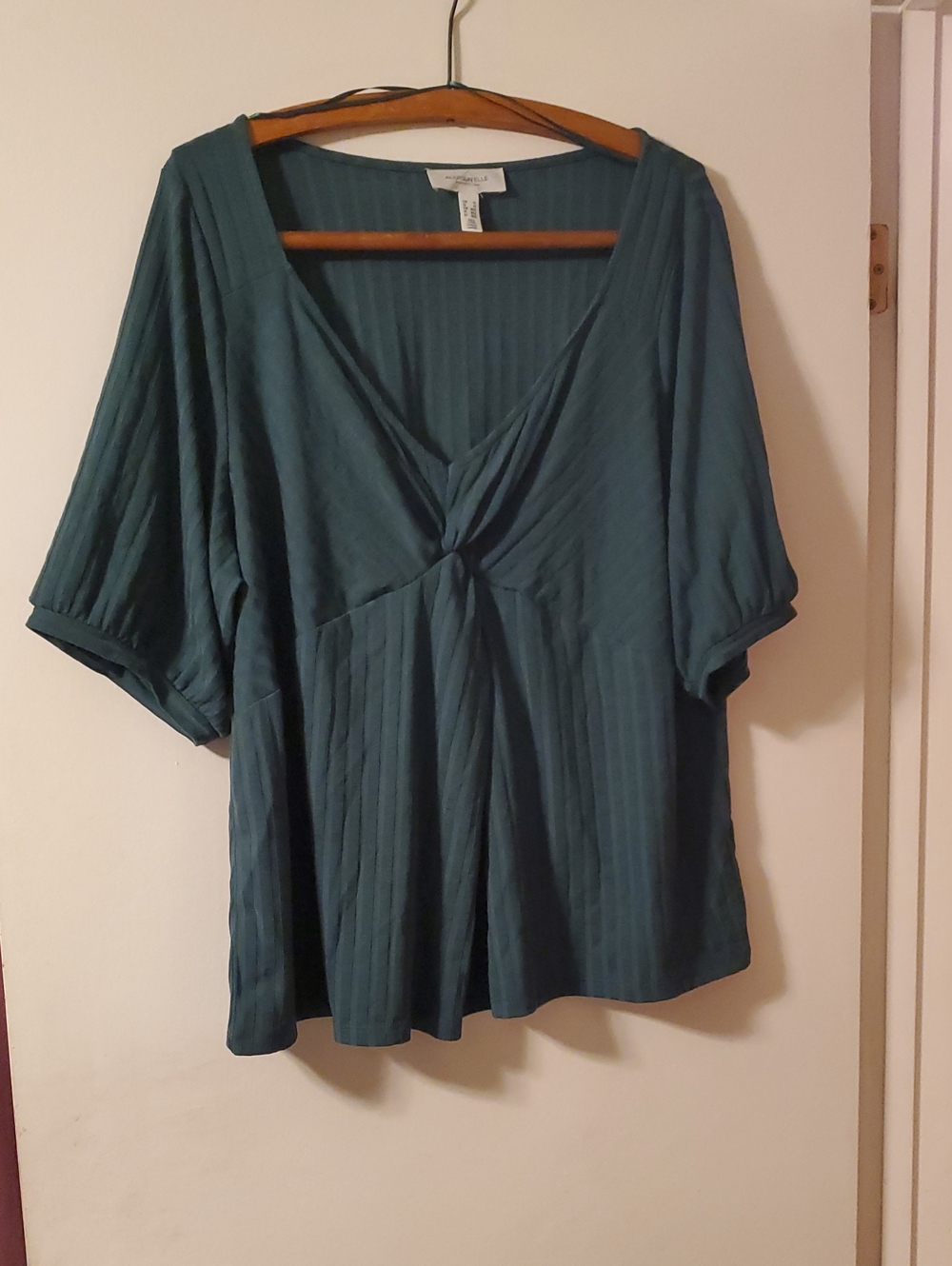 Addition Elle size 4X Green Knot-Front Short Sleeve Vneck Top